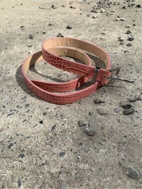 Vintage Jacob Pink Croc Embossed Italian Leather Skinny Belt Made in Canada S
